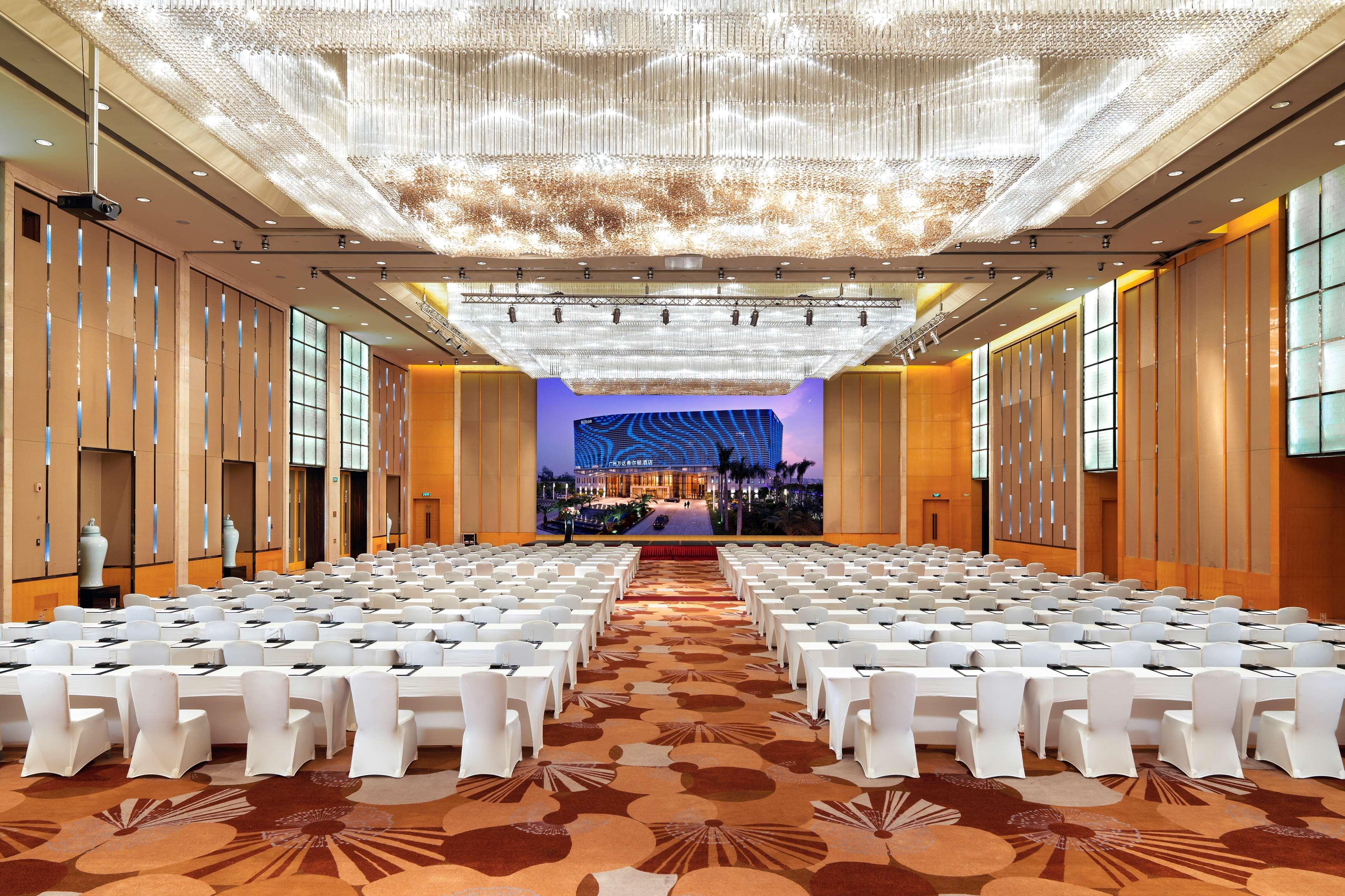 Hilton Guangzhou Baiyun - Free Shuttle For Canton Fair Period, Close To Luhu Golf Club & Leather Market Dış mekan fotoğraf