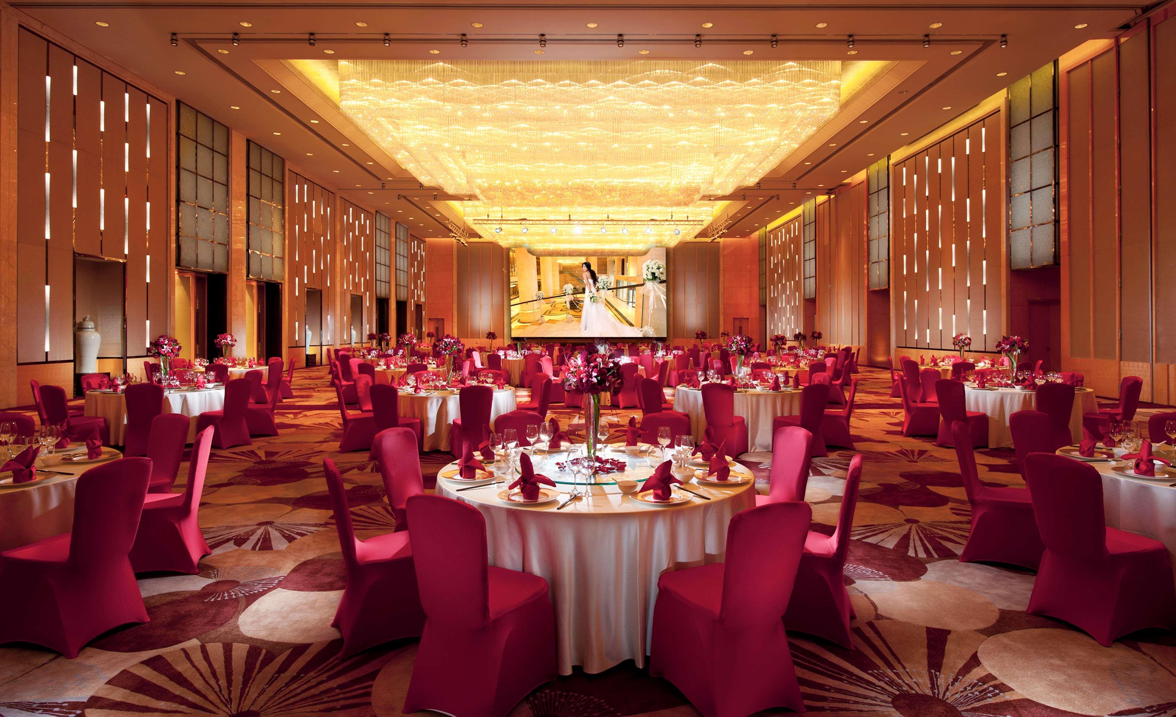 Hilton Guangzhou Baiyun - Free Shuttle For Canton Fair Period, Close To Luhu Golf Club & Leather Market Dış mekan fotoğraf
