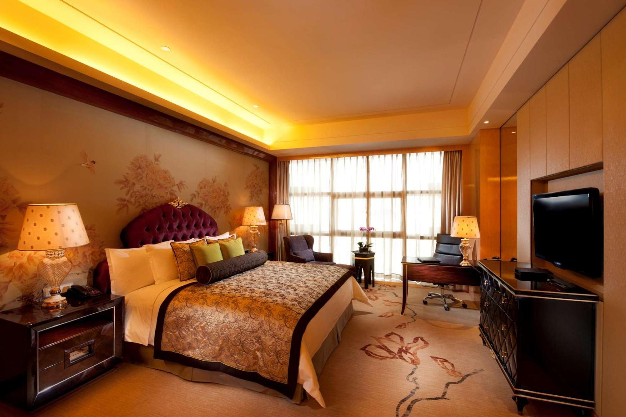 Hilton Guangzhou Baiyun - Free Shuttle For Canton Fair Period, Close To Luhu Golf Club & Leather Market Dış mekan fotoğraf