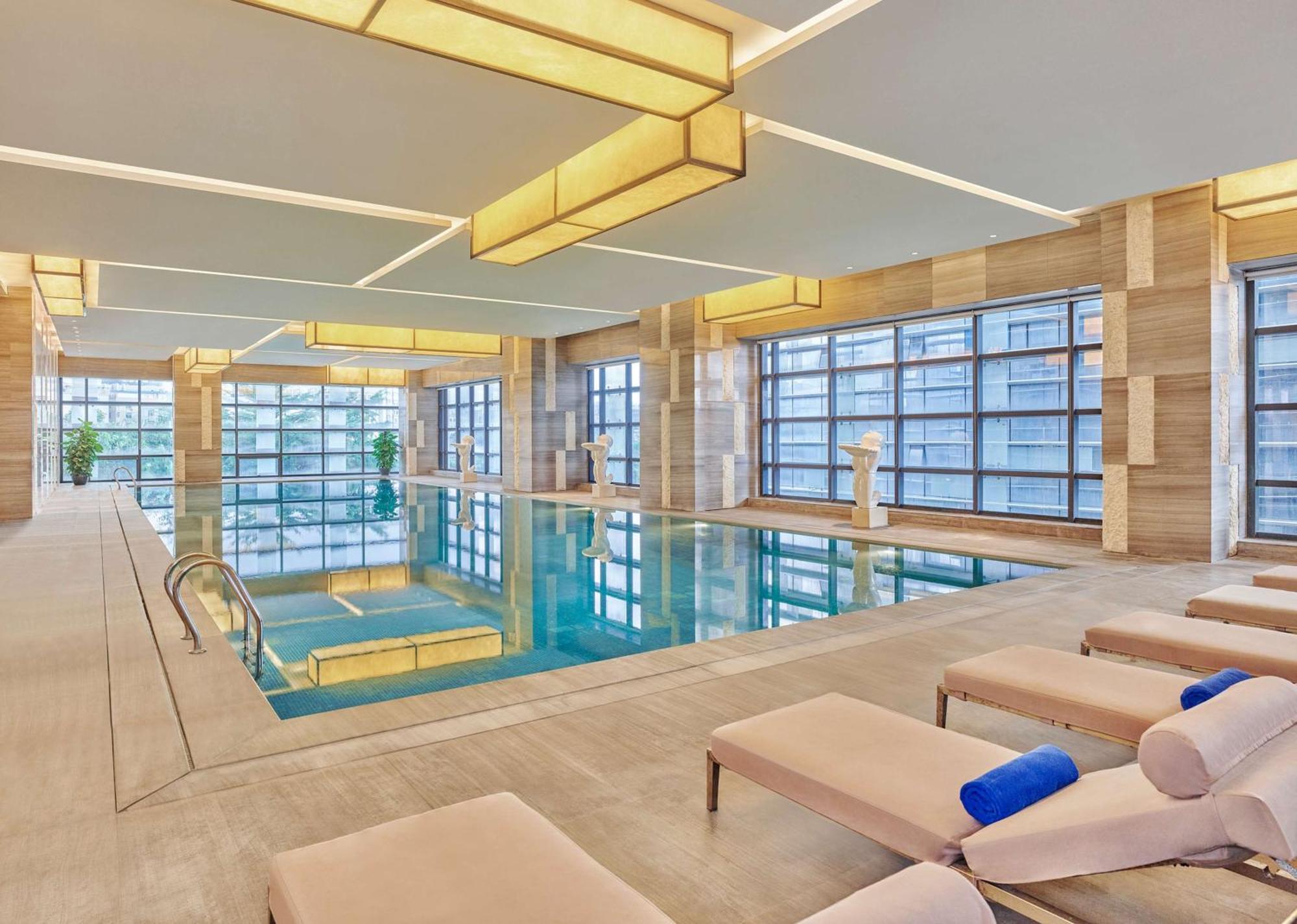 Hilton Guangzhou Baiyun - Free Shuttle For Canton Fair Period, Close To Luhu Golf Club & Leather Market Dış mekan fotoğraf