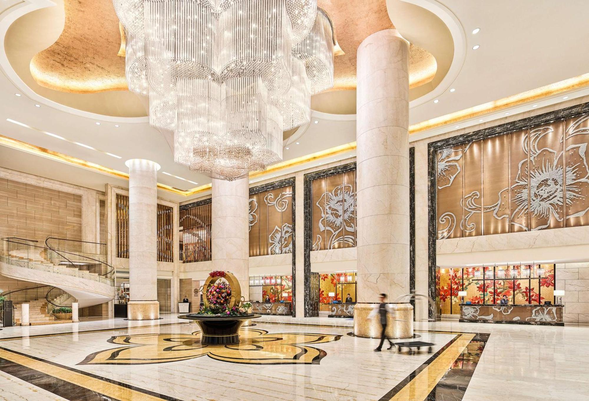 Hilton Guangzhou Baiyun - Free Shuttle For Canton Fair Period, Close To Luhu Golf Club & Leather Market Dış mekan fotoğraf